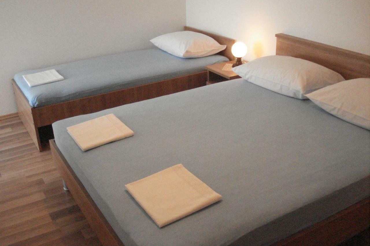 Vlatko Apartment *
