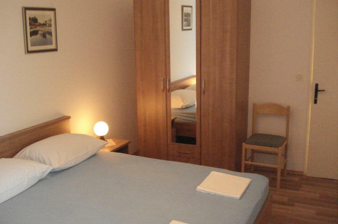 Vlatko Apartment